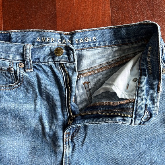 American eagle size 4 denim mom shorts - Picture 5 of 5